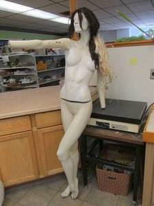 lot 56 image: vintage mannequin