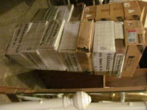 lot 65 image: American Marazzi tiles
