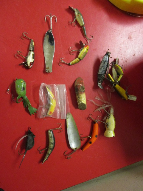VINTAGE LURES, BROWNING GRAPHITE ROD/REEL, ICE FISHING RODS, FRABILL  TIP-UP, COOLER, GAS CAN, COOLER, ICE FISHING HOUSE, POWER TOOLS, DRYWALL  SUPPLIES, RECREATION, VINTAGE ITEMS, ART, MORE