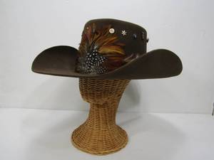 lot 91 image: Excellent Vintage RESISTOL Western Cowboy Hat