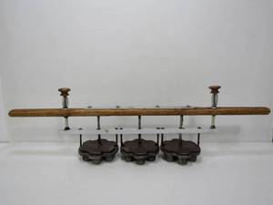 lot 101 image: Vintage Cast Iron Triple Honeycomb Press