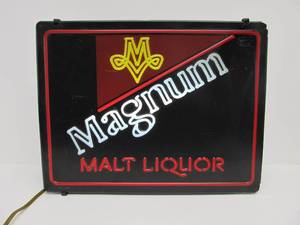 lot 281 image: Vintage MAGNUM Malt Liquor Lighted Beer Sign