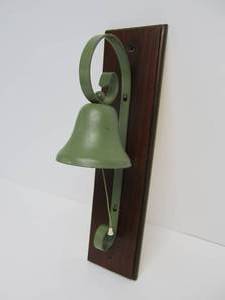 lot 259 image: Vintage Dinner Bell Mounted on Board