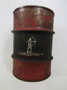 lot 338 image: Large Vintage ARCHER Motor Oil Barrel 