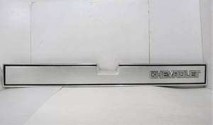 lot 157 image: Chevrolet Pickup Truck Tailgate Emblem Plate