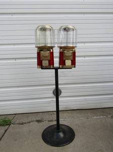 lot 159 image: Dual SEAGA GumballCandy Machine