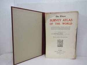 lot 170 image: Large 1922 The Times Survey Atlas of The World