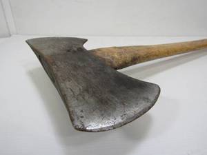 lot 181 image: Vintage Double Edge COLLINS Axe wOriginal Collins Handle