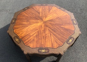 lot 4 image: Signed Vintage KINDEL Quality Oriental Style Mid Century Octagonal Coffee Table