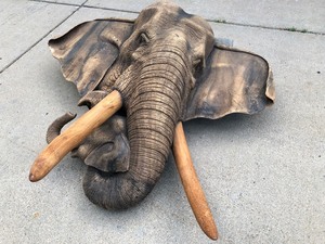 lot 6 image: Stunning MASSIVE Vintage Hand Carved Wood Elephant & Baby - Baan Jang Nak WorkshopMuseum Piece