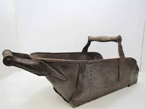 lot 275 image: Large Primitive Antique Grain Scoop