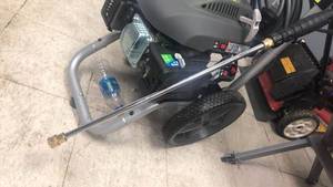 RYOBI 2,900 PSI 2.3-GPM Gas Pressure Washer good condion