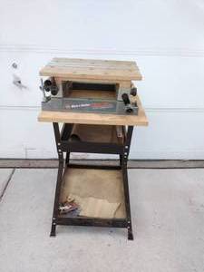 lot 217 image: Workbench Stand with Black & Decker Benchtop Workmate