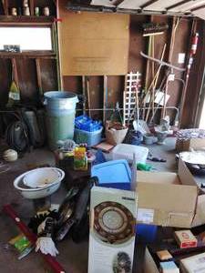 lot 229 image: Miscellaneous Garage Items
