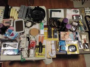 lot 121 image: Contents of Table