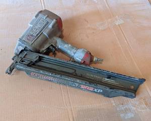 Senco Pneumatic Nail Gun