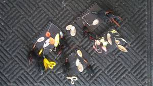 lot 12 image: Musky  Pike  Bass Lures and Heavy Duty Rod Tip - See Pics