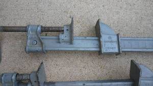 lot 81 image: Vintage Hargrave 640-CT 30 Clamps