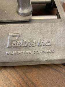 Fastline Inc. Tomato Slicer