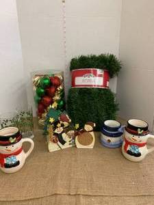 Christmas Decor Lot