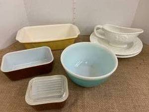 Pyrex  Misc Glassware