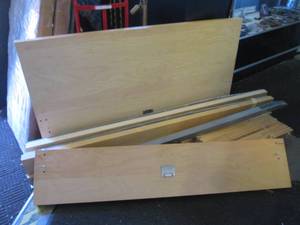 lot 7 image: Bed Frame HeadFoot Boards 59 12 ...