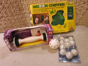 lot 72 image: Indoor Chipper Shake Weight and Waf...