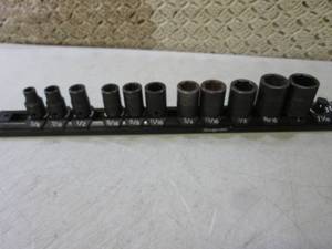 lot 194 image: Snap-On Sockets and Rack  RMDR...