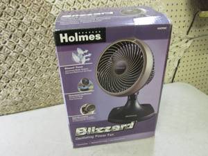 lot 213 image: Holmes Blizzard Oscillating Power F...