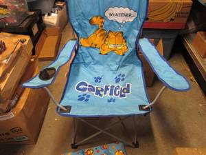 lot 236 image: Garfield Portable Folding Chair wit...