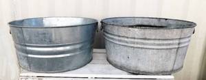 lot 15 image: Lot of 2 Large Metal Tubs
