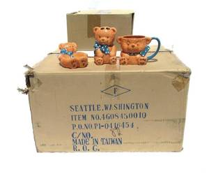 lot 68 image: Lot of 14 Sets of New Ceramic Teddy Bear Bathroom Toothbrush Holder, Mug and Soap Dish