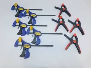 lot 26 image: Irwin Quick Grips