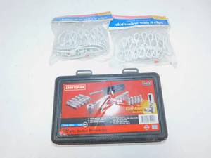 lot 28 image: Craftsman 19 Piece Socket Wrench Set  Clothesline with 8 Clips