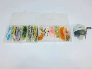 lot 56 image: Fishing Items