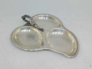 lot 60 image: Silver Vegetable Tray