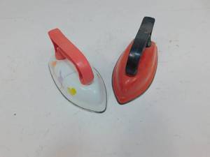 lot 75 image: Toy Irons