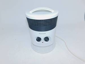 lot 84 image: Honeywell Heater