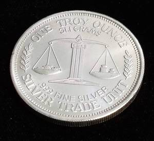 1 TROY OZ. .999 FINE SILVER PEACE DOLLAR DESIGN