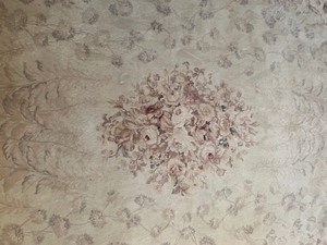 lot 6 image: Decorative Large Area Rug