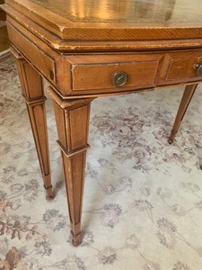 lot 10 image: Vintage Small Console Table