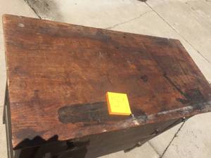 lot 59 image: Vintage Three Drawer Dresser