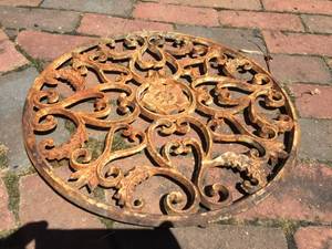 lot 93 image: Concrete Bird bath and Metal Grate