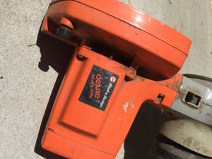 lot 99 image: Black and Decker Electric Lawn Edger