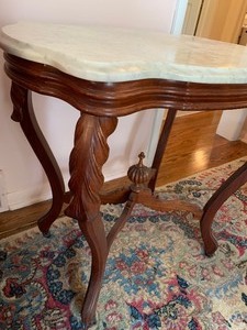 lot 38 image: Antique Turtle Marble Top Walnut Parlor Table