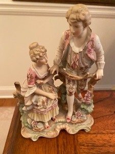 lot 112 image: Lot of Bisque Items