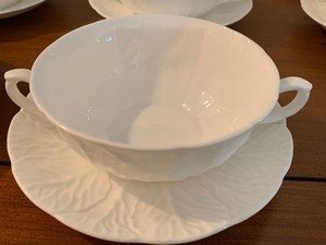 lot 153 image: Nine Coalport Cream Soups with Underplates