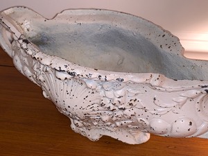 lot 123 image: Decorative Iron Planter