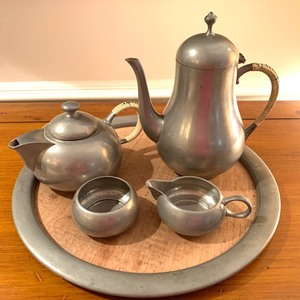 lot 293 image: Five-Piece Pewter CoffeeTea Set with Tray