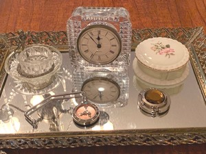 lot 297 image: Dresser Tray, Vanity Set and More